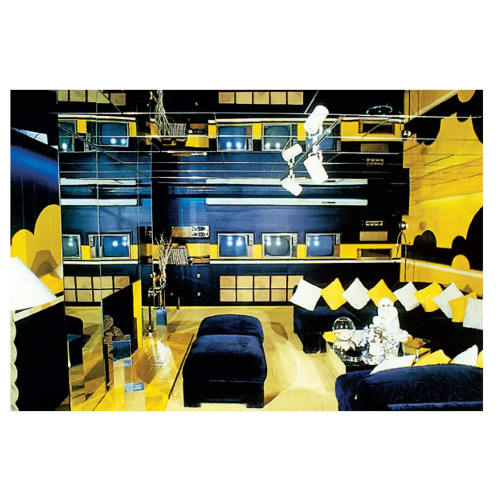 Elvis Postcards - TV Room - Pack of 50